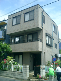 埼玉県草加市内の一戸建て住宅